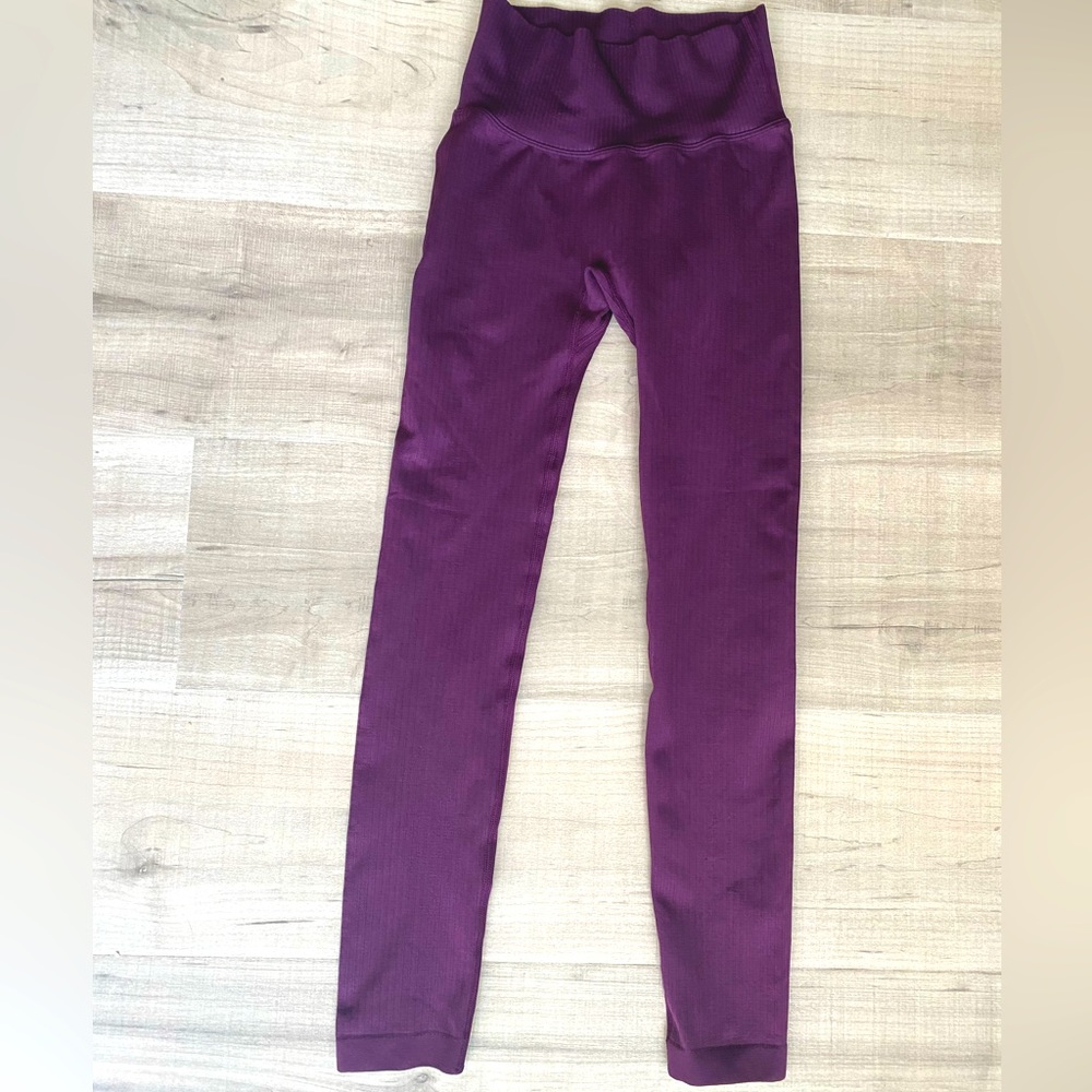 Wine colored Ethos Leggings Small